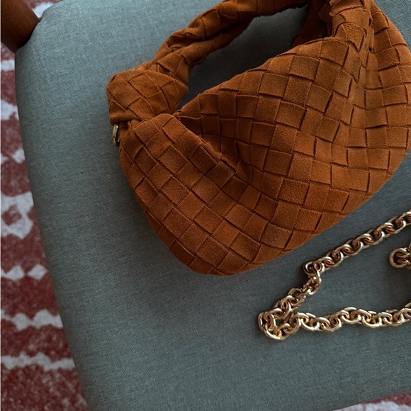 Real Suede Bag with Gold Chain - Picture 4 of 6